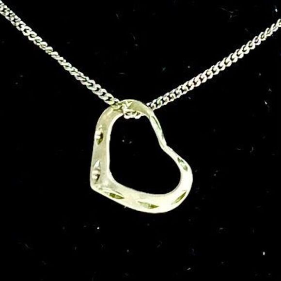 AIG# Sterling Silver with Heart Pendant - Picture 1 of 8